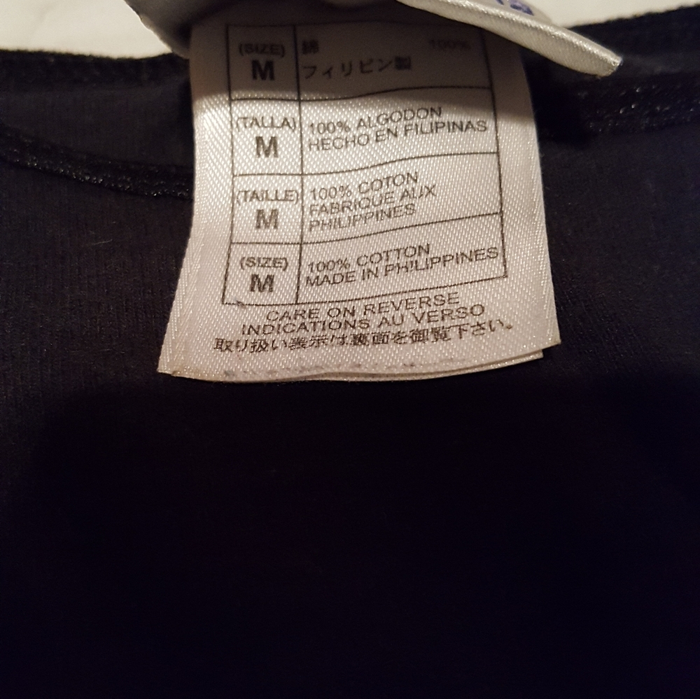 Disneyland resort tee shirt - Picture 4 of 5